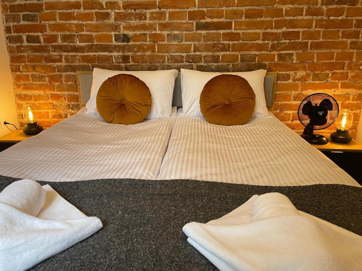 Golden Pearl - Main Square, 100 Sqm, 4 Rooms Cracovia Esterno foto