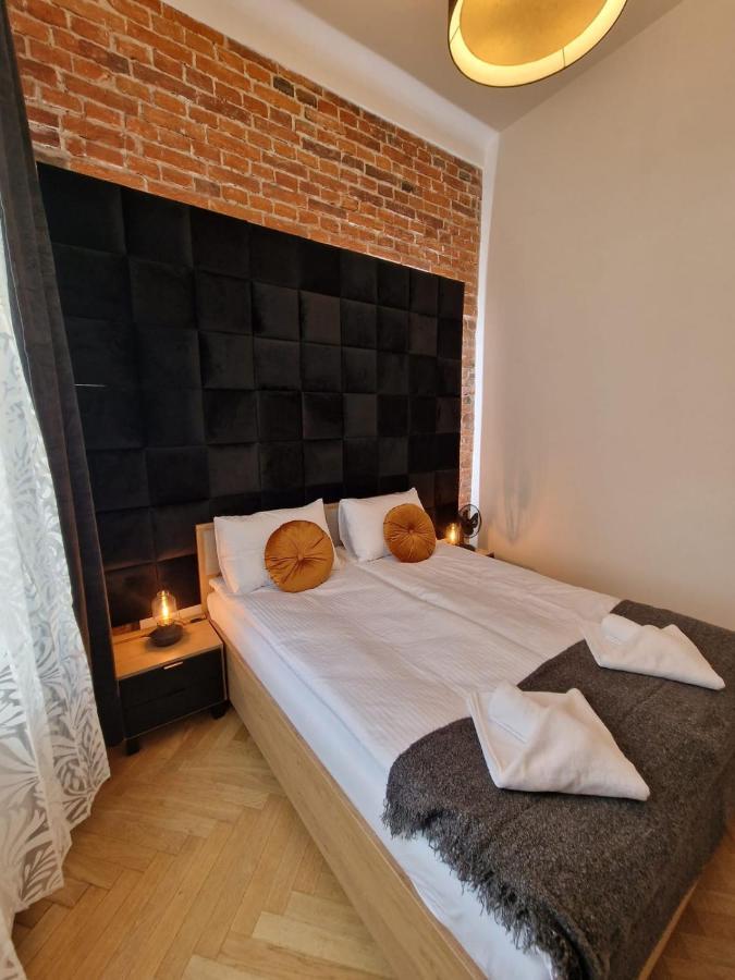 Golden Pearl - Main Square, 100 Sqm, 4 Rooms Cracovia Esterno foto