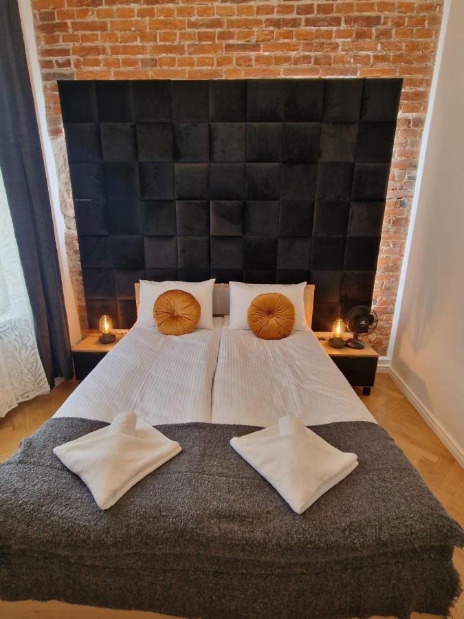 Golden Pearl - Main Square, 100 Sqm, 4 Rooms Cracovia Esterno foto