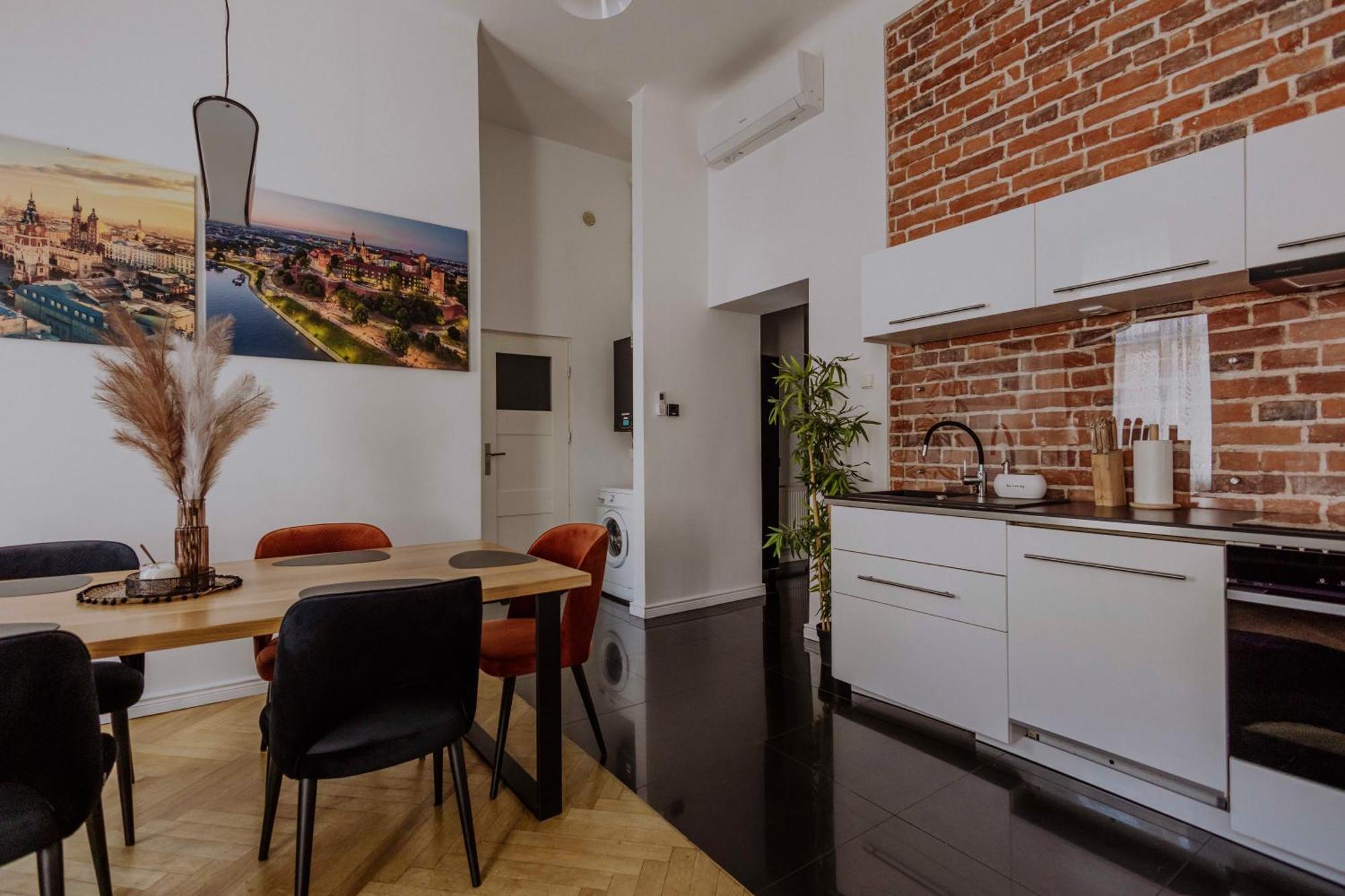 Golden Pearl - Main Square, 100 Sqm, 4 Rooms Cracovia Esterno foto