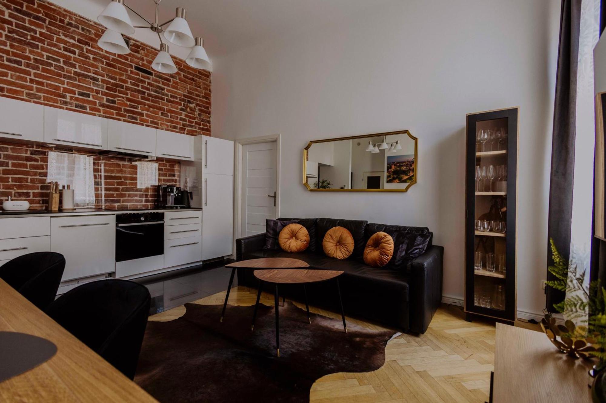 Golden Pearl - Main Square, 100 Sqm, 4 Rooms Cracovia Esterno foto